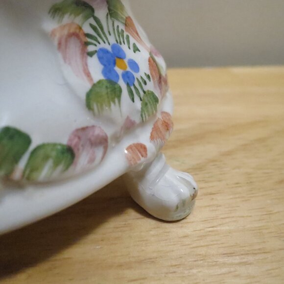 Bassano Italy Ceramic Trinket Vanity Dresser Box Lid Floral Embossed 4.75" Dia. - Picture 5 of 11